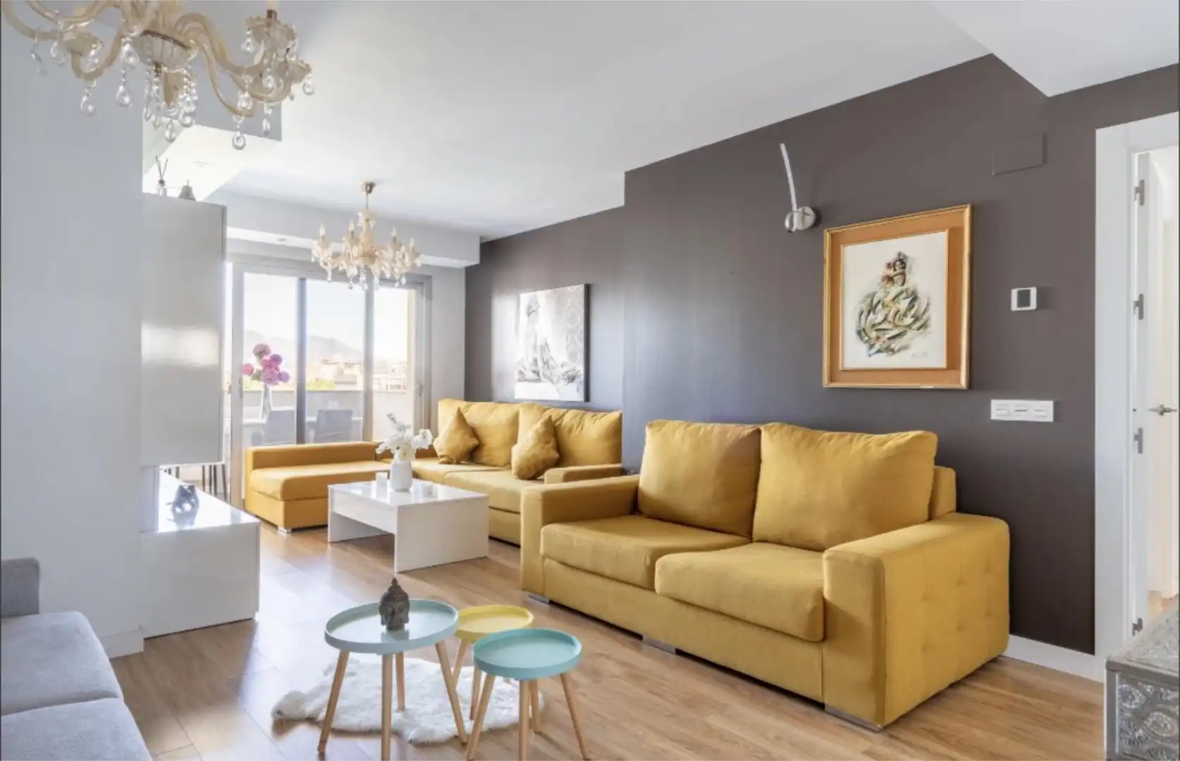 Flat for sale in Calle San Manuel, 7, Castillo Sohail - Myramar Living room of Flat for sale in Fuengirola with Air Conditioner, Private garden and Terrace