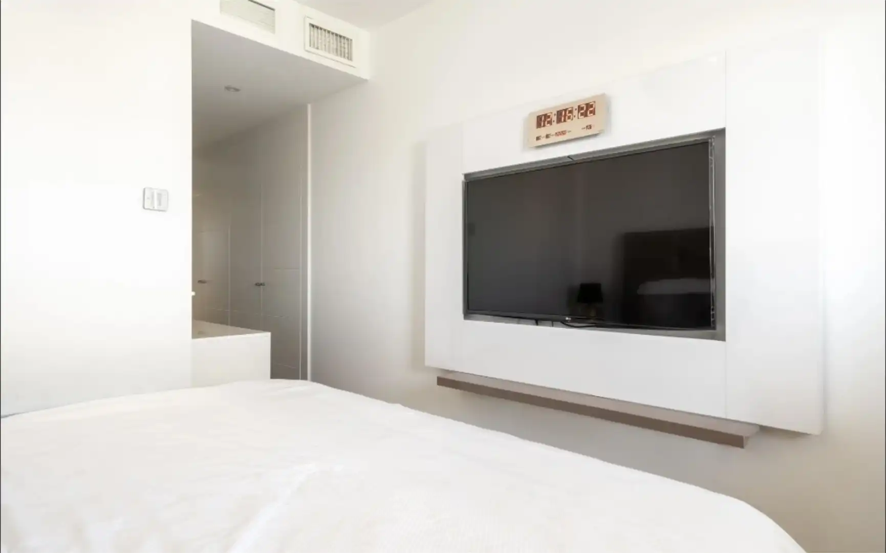 Flat for sale in Calle San Manuel, 7, Castillo Sohail - Myramar Bedroom of Flat for sale in Fuengirola with Air Conditioner, Private garden and Terrace