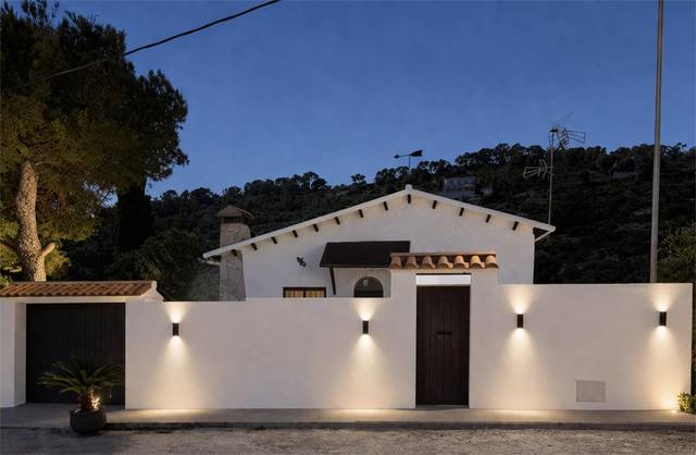 Casa-chalet en Venta en Carrer Almirall, 112 en Can Lloses - Can Marcer