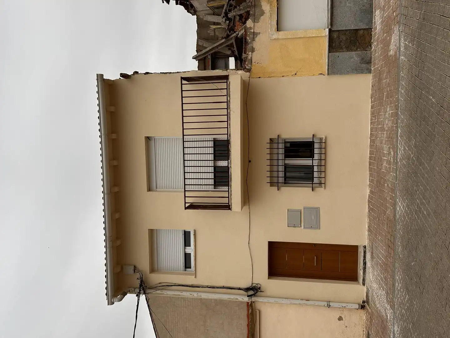 Vista exterior de Casa adosada en venda en Arévalo amb Terrassa i Traster