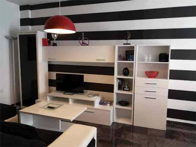 Apartamento en Alquiler en Colores -  Entreparques