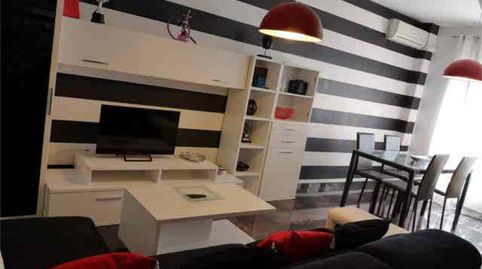 Foto 2 de Apartament de lloguer a Colores - Entreparques, Sevilla Capital