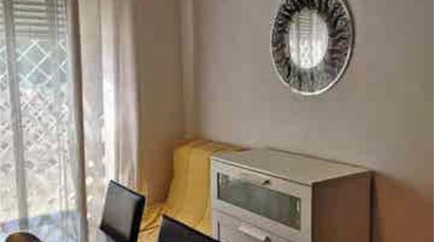 Foto 4 de Apartament de lloguer a Colores - Entreparques, Sevilla Capital