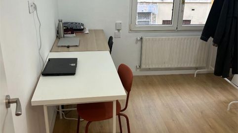 Foto 3 de Piso de alquiler en Calle Saturnino Fresno, 9, Milán - Pumarín, Oviedo