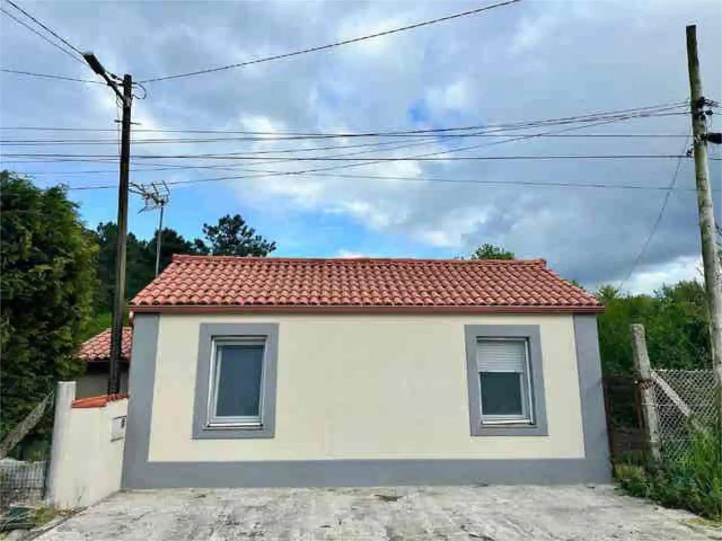 Exterior view of Single-family semi-detached for rent in A Estrada   with Heating, Private garden and Furnished