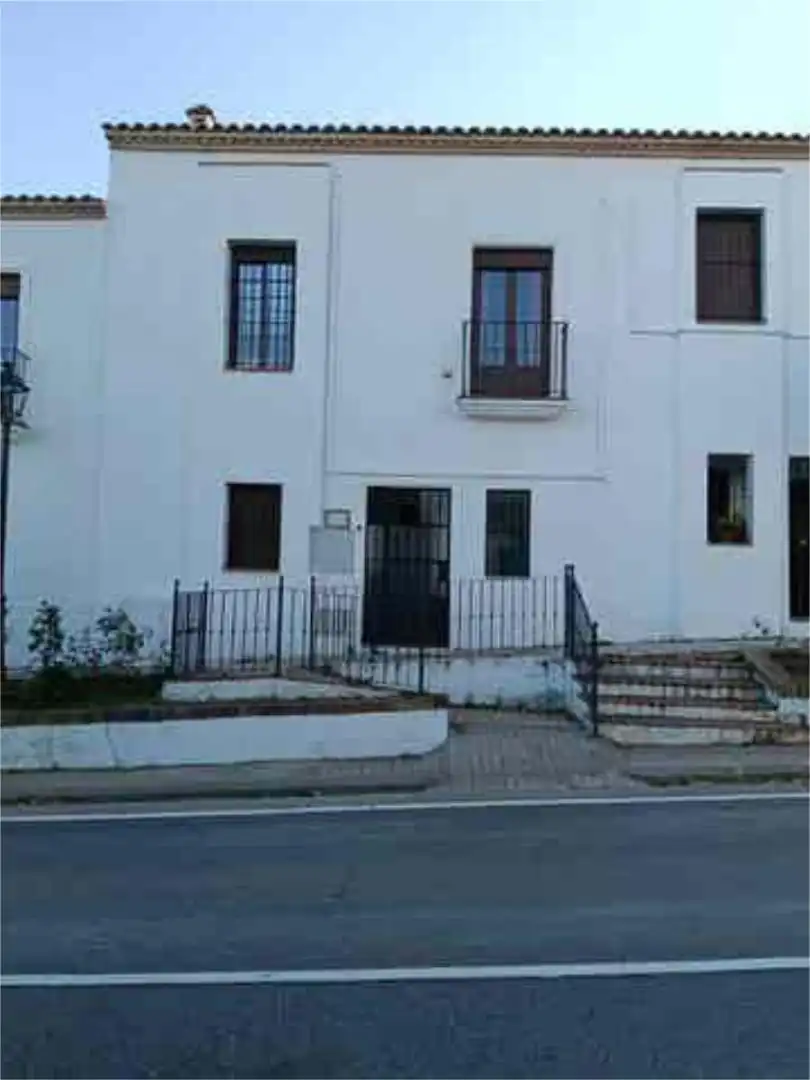 Vista exterior de Casa o xalet en venda en Higuera de la Sierra amb Piscina