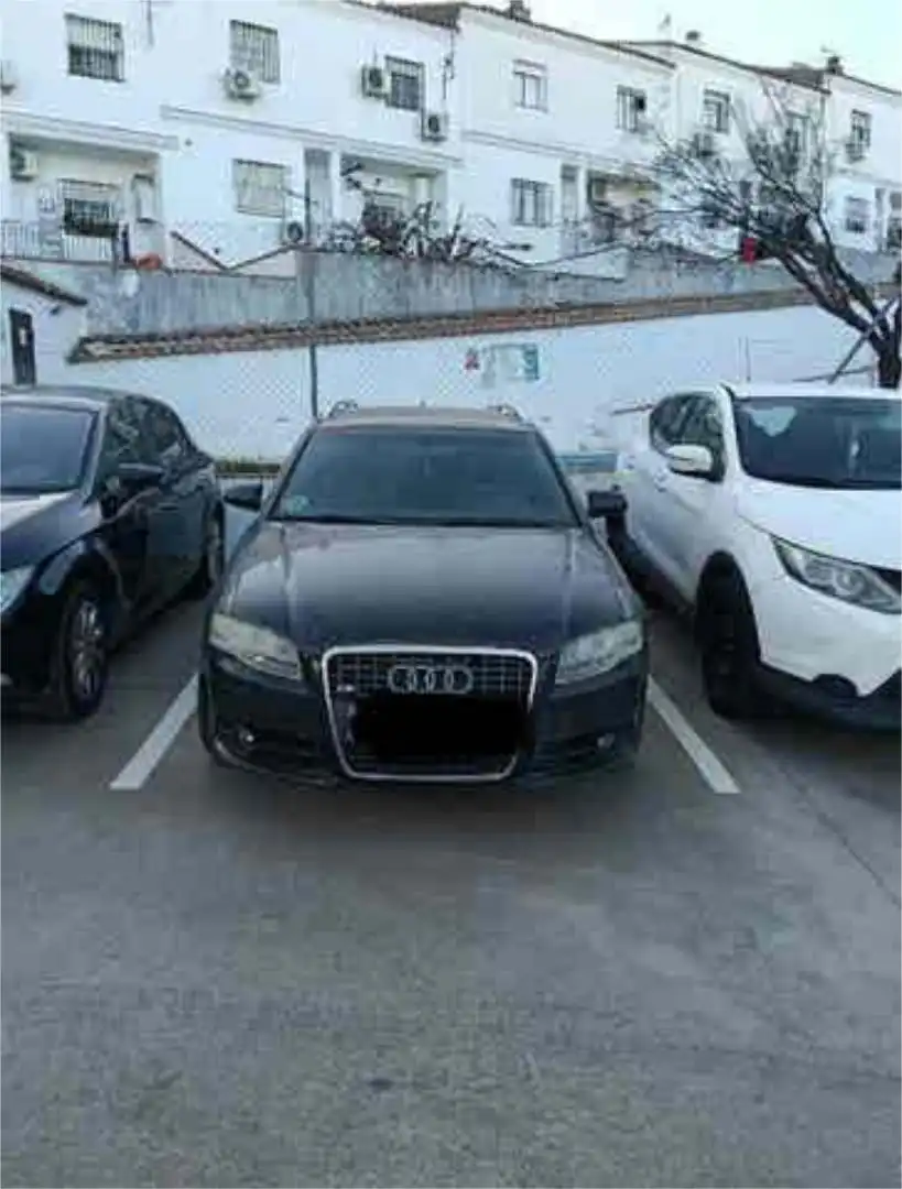 Aparcament de Casa o xalet en venda en Higuera de la Sierra amb Piscina