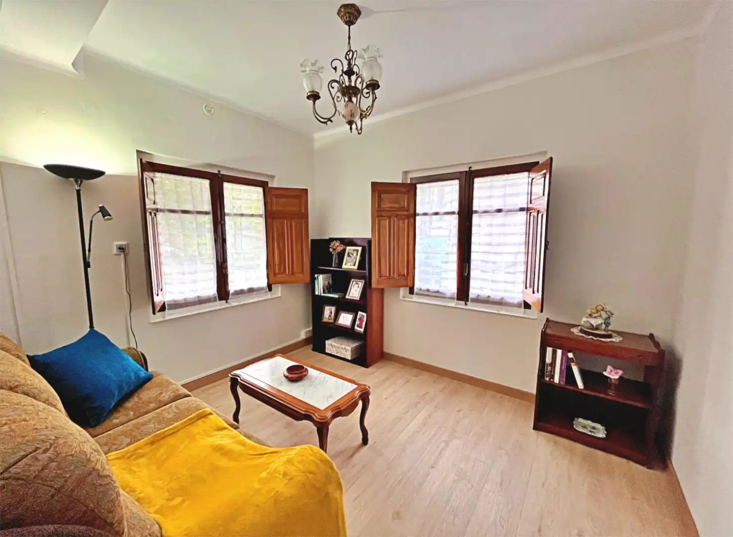 Sala de estar de Piso en venta en San Martín del Rey Aurelio con Trastero
