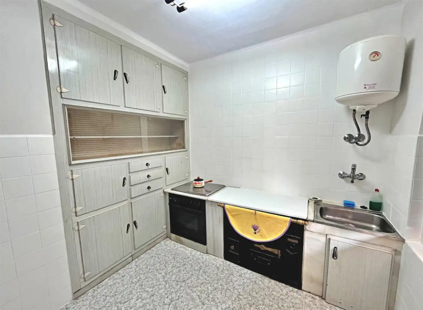 Cocina de Piso en venta en San Martín del Rey Aurelio con Trastero