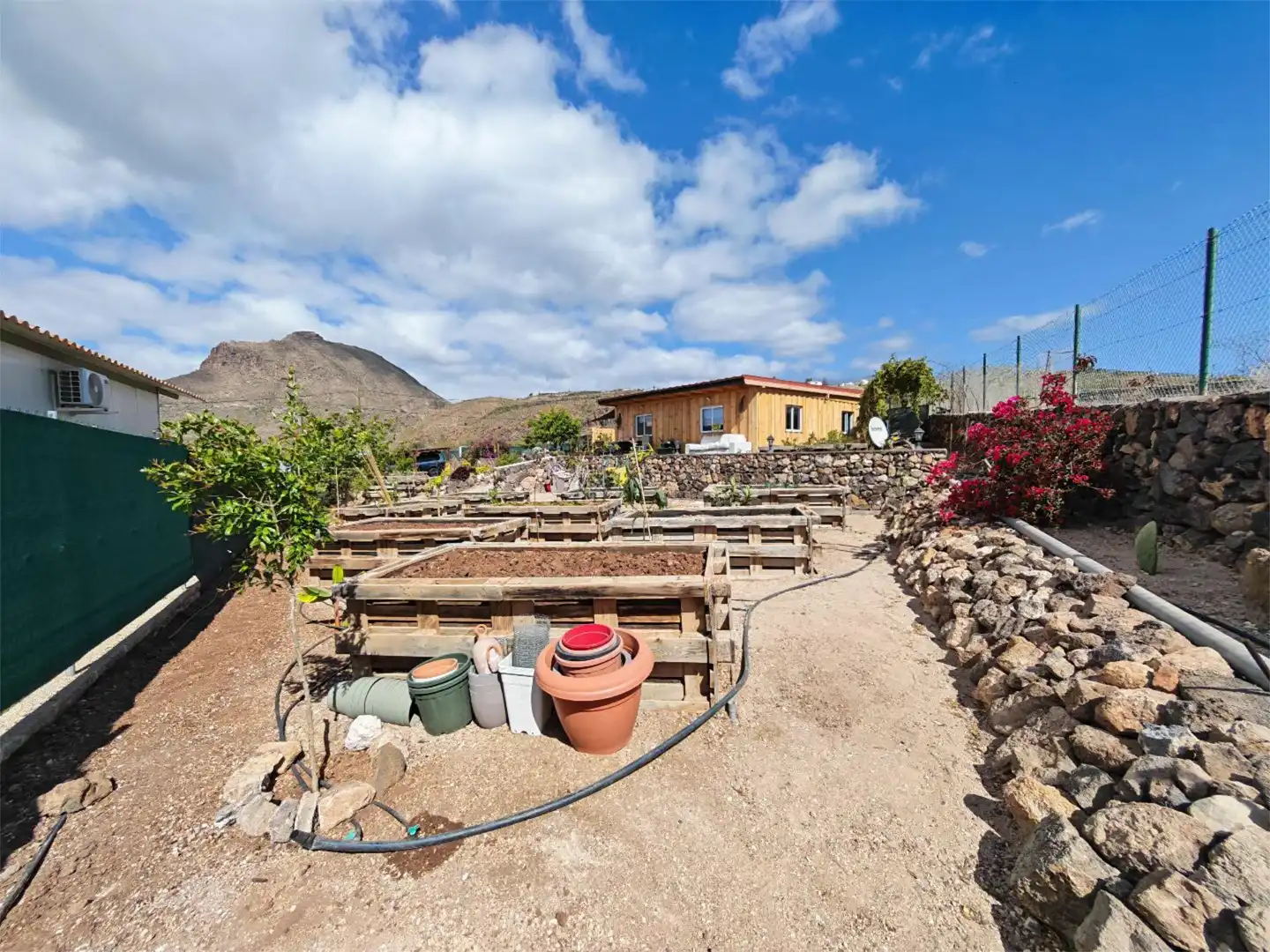 Finca rústica de alquiler en C. Cam. la Hoya, 18, San Miguel de Abona Finca rústica de alquiler en C. Cam. la Hoya, 18, San Miguel de Abona