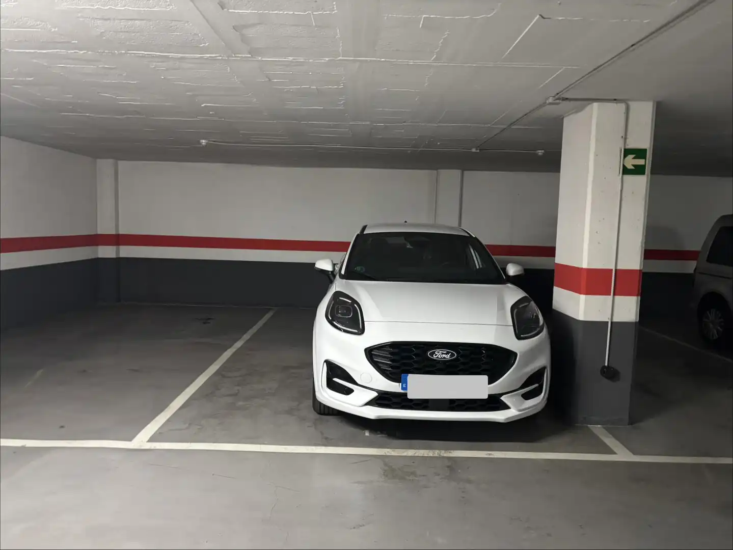 Garage for rent in Calle Madre de Dios, Universidad Parking of Garage for rent in Logroño