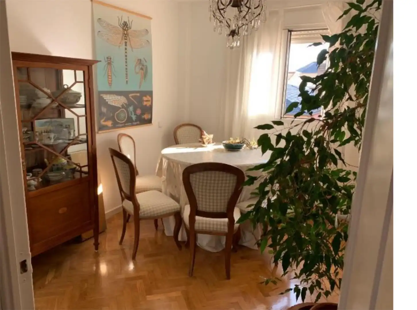 Dúplex de alquiler en Calle las Pozas, 36, Centro - Casco Histórico Comedor de Dúplex de alquiler en San Lorenzo de El Escorial con Terraza y Balcón