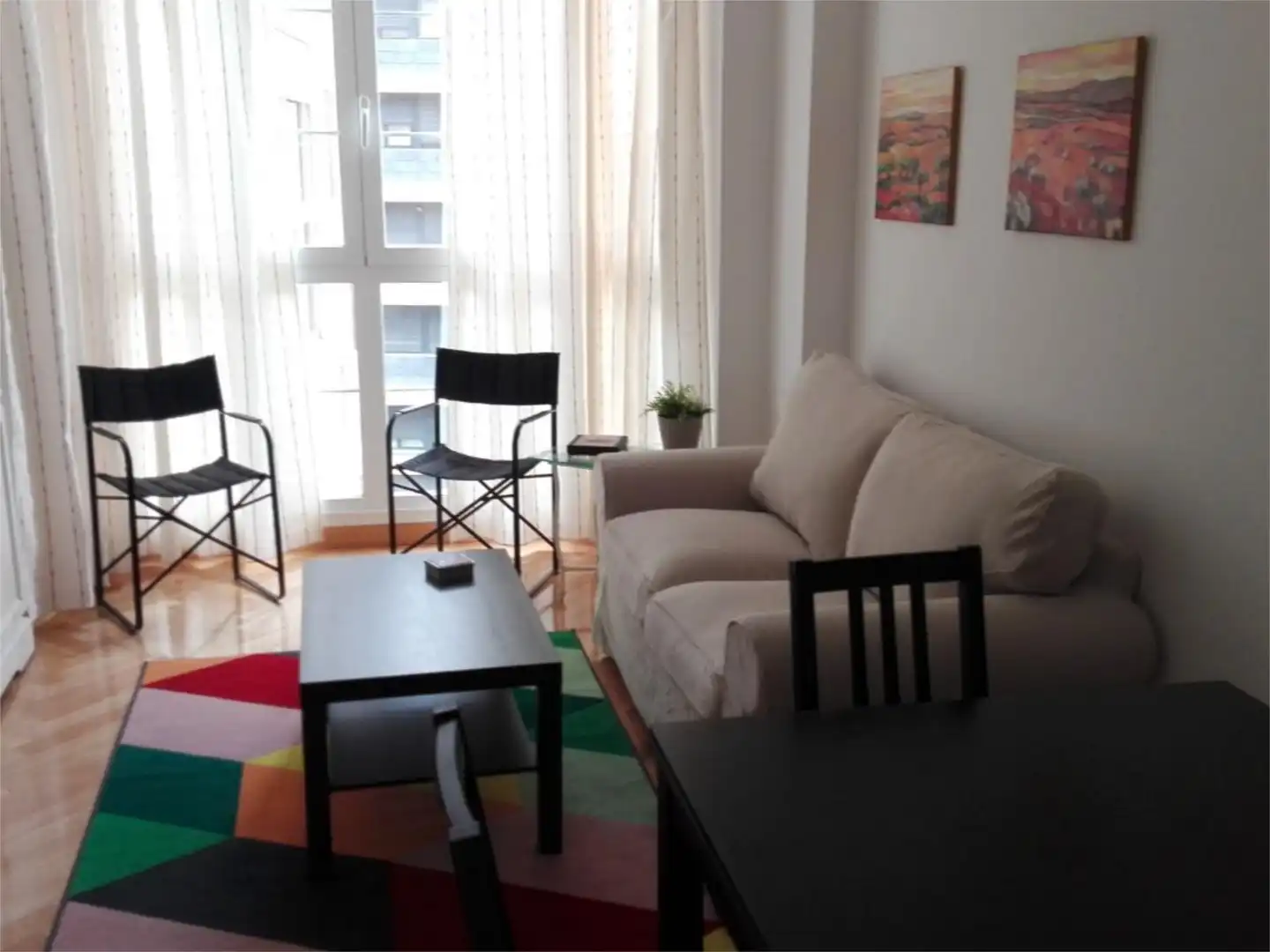 Living room of Flat for rent in  Madrid Capital  with Air Conditioner, Heating and Parquet flooring
