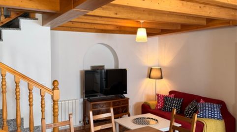 Photo 3 of Duplex for rent in Calle de Santiago, 28, Montemayor del Río, Salamanca