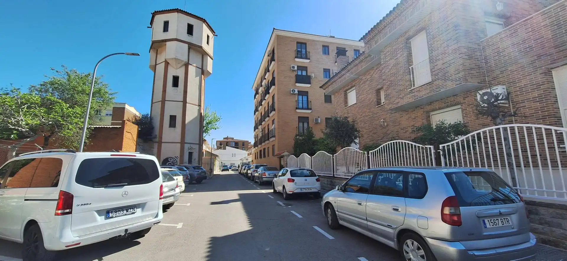 Außenansicht von Garage zur Miete in Ocaña