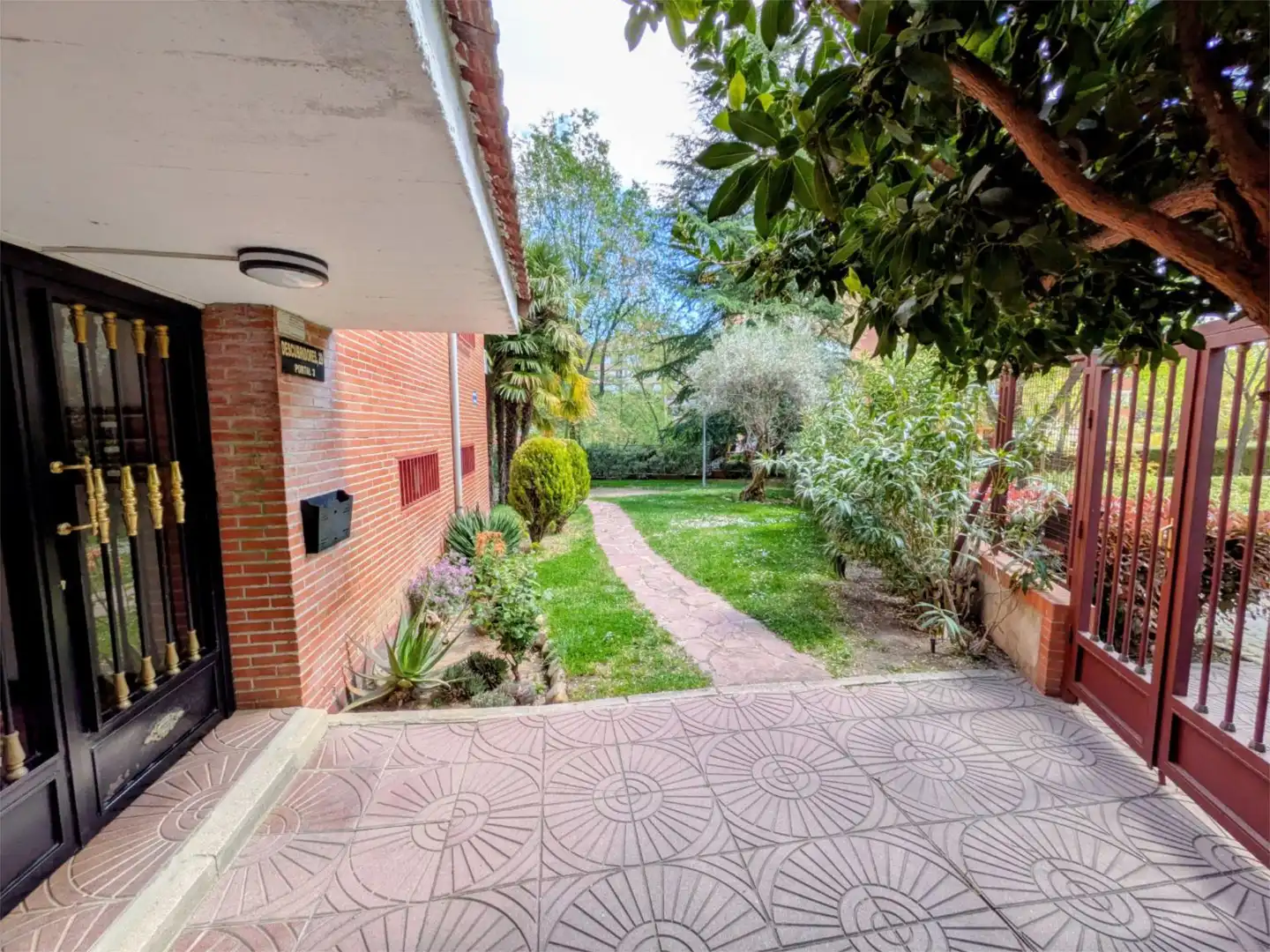 Pis en venda a Sector Descubridores, 29, Primera Fase - Nuevo Tres Cantos Jardí de Pis en venda en Tres Cantos amb Aire condicionat, Calefacció i Jardí privat