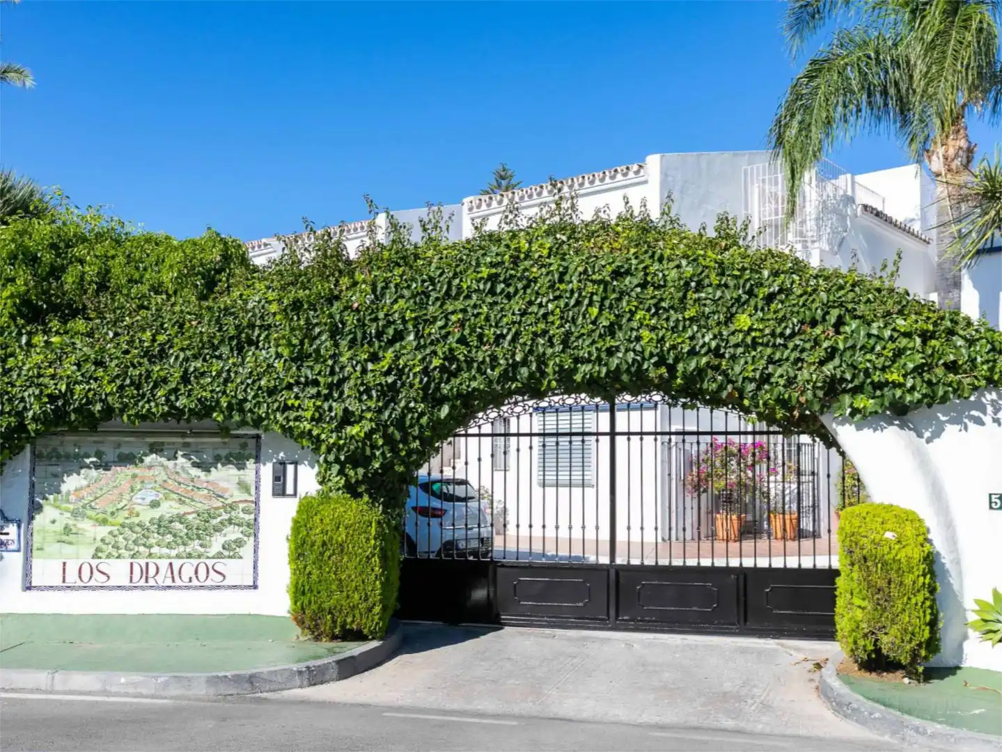Apartament de lloguer a Avenida Valle del Golf, 21, Aloha Vista exterior de Apartament de lloguer en Marbella amb Aire condicionat, Calefacció i Jardí privat