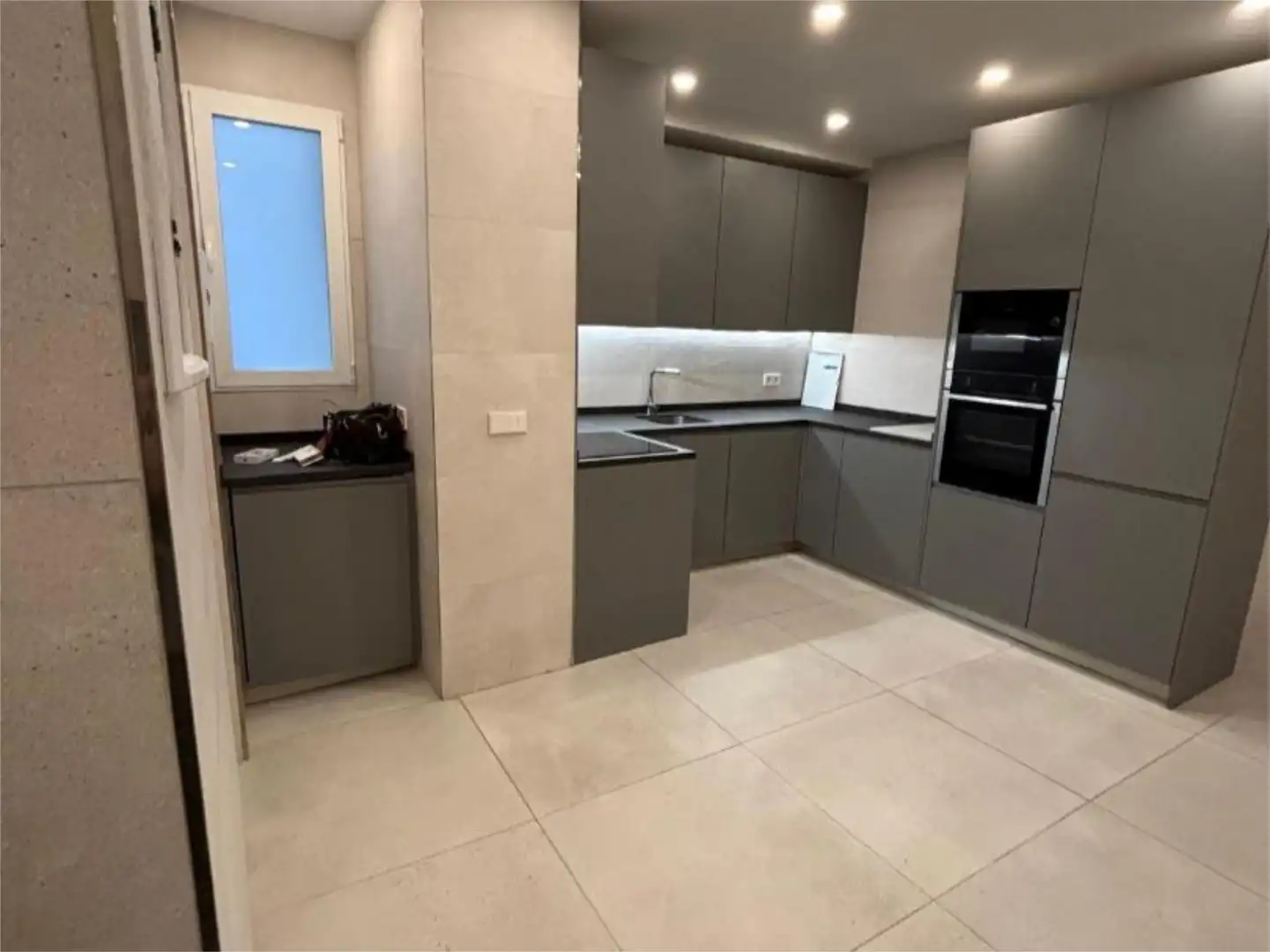 Piso en venta en Calle de Rafael Salgado, 3, Hispanoamérica - Bernabéu Cocina de Piso en venta en Madrid Capital con Aire acondicionado, Terraza y Balcón
