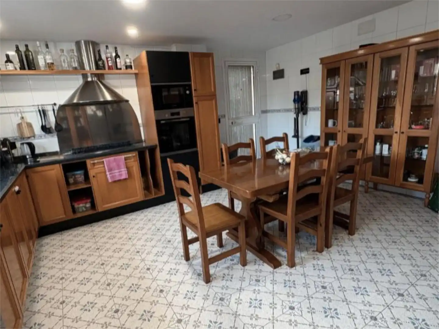 Piso en venta en Calle Río Duero, 11, Sol y Luz Cocina de Piso en venta en San Vicente del Raspeig / Sant Vicent del Raspeig con Aire acondicionado, Calefacción y Jardín privado