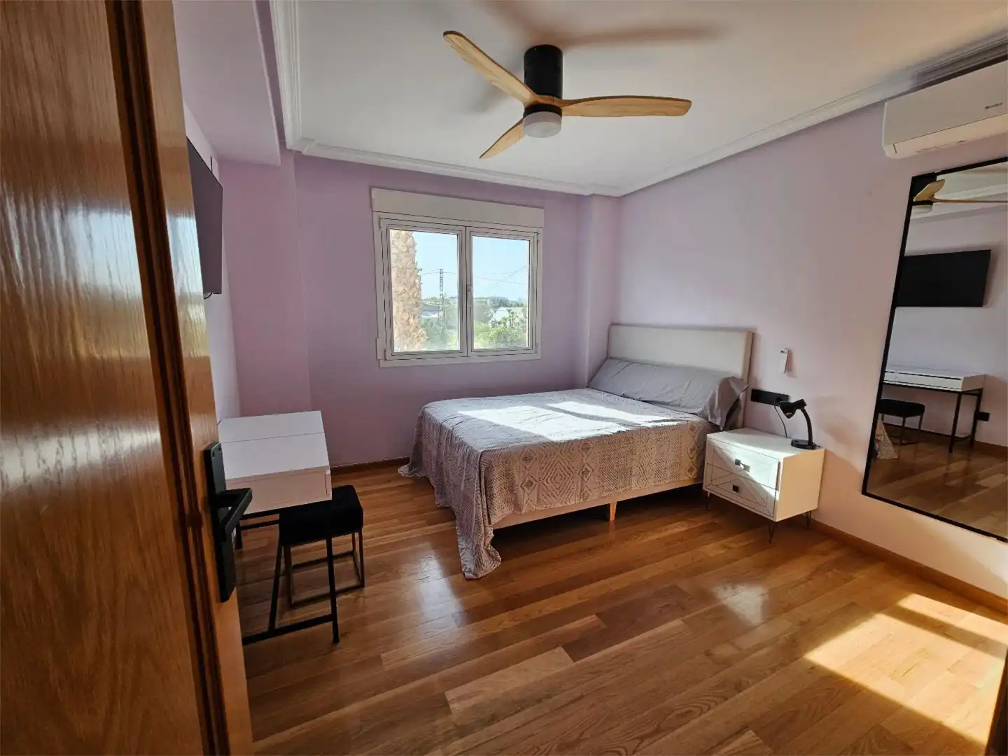 Piso en venta en Calle Río Duero, 11, Sol y Luz Habitación de Piso en venta en San Vicente del Raspeig / Sant Vicent del Raspeig con Aire acondicionado, Calefacción y Jardín privado