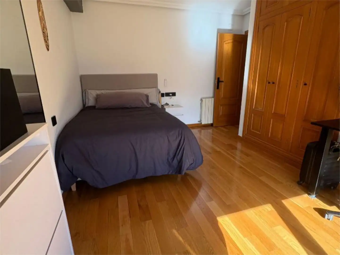 Piso en venta en Calle Río Duero, 11, Sol y Luz Habitación de Piso en venta en San Vicente del Raspeig / Sant Vicent del Raspeig con Aire acondicionado, Calefacción y Jardín privado