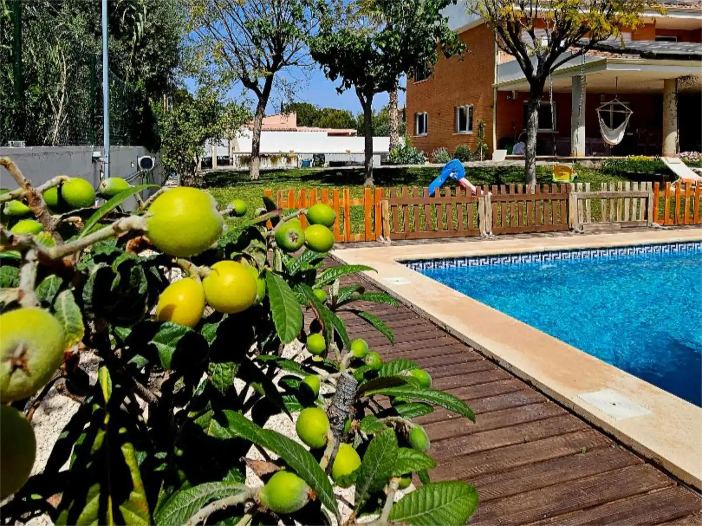 Piso en venta en Calle Río Duero, 11, Sol y Luz Piscina de Piso en venta en San Vicente del Raspeig / Sant Vicent del Raspeig con Aire acondicionado, Calefacción y Jardín privado