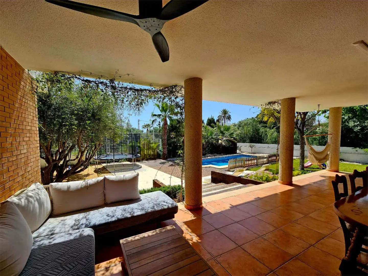 Piso en venta en Calle Río Duero, 11, Sol y Luz Terraza de Piso en venta en San Vicente del Raspeig / Sant Vicent del Raspeig con Aire acondicionado, Calefacción y Jardín privado