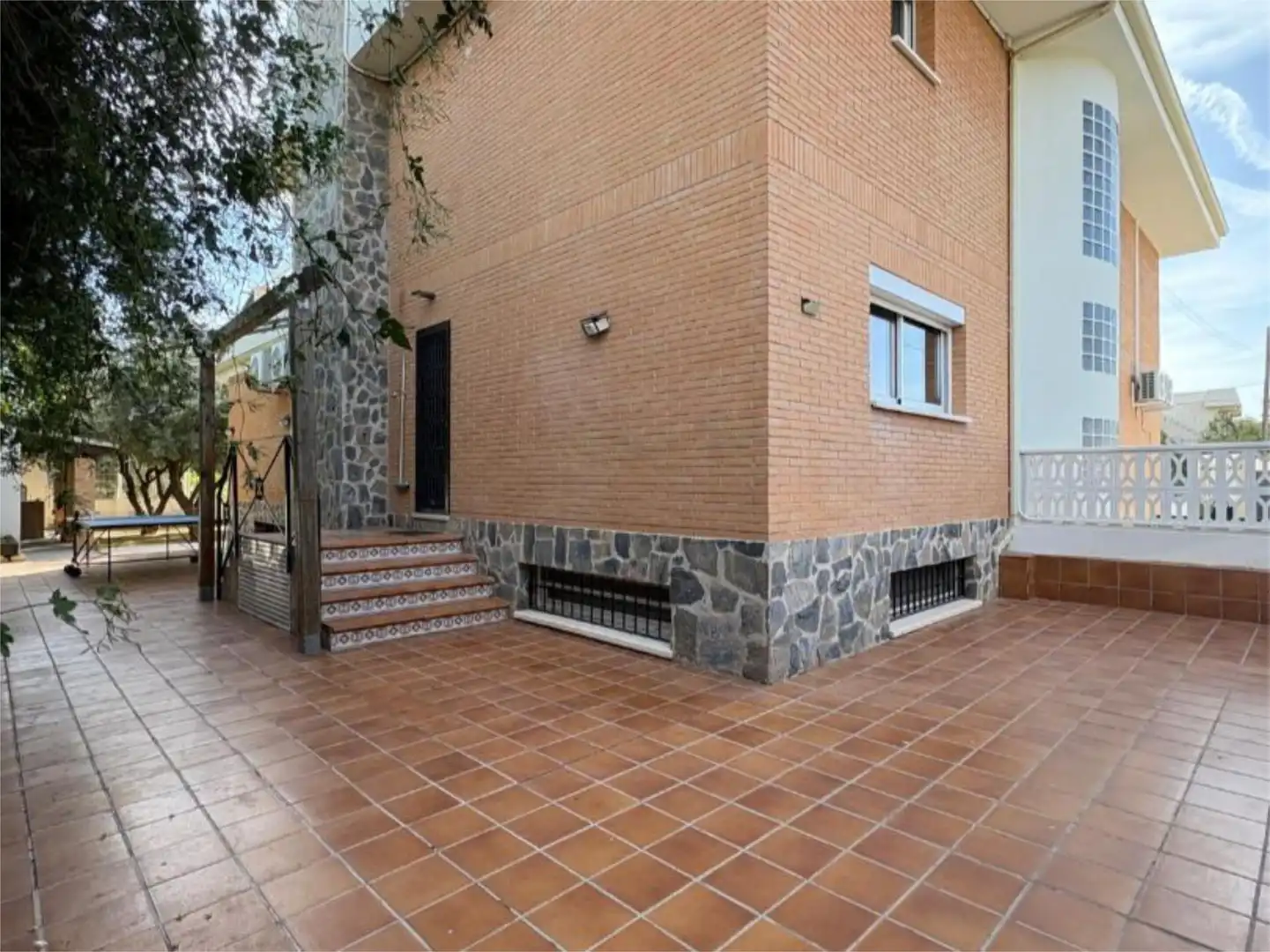 Piso en venta en Calle Río Duero, 11, Sol y Luz Vista exterior de Piso en venta en San Vicente del Raspeig / Sant Vicent del Raspeig con Aire acondicionado, Calefacción y Jardín privado