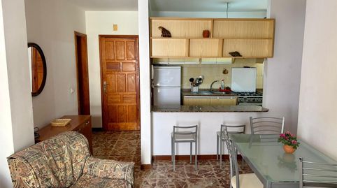 Foto 2 de Apartamento en venta en Avenida Magallanes, 17, El Médano, Granadilla de Abona