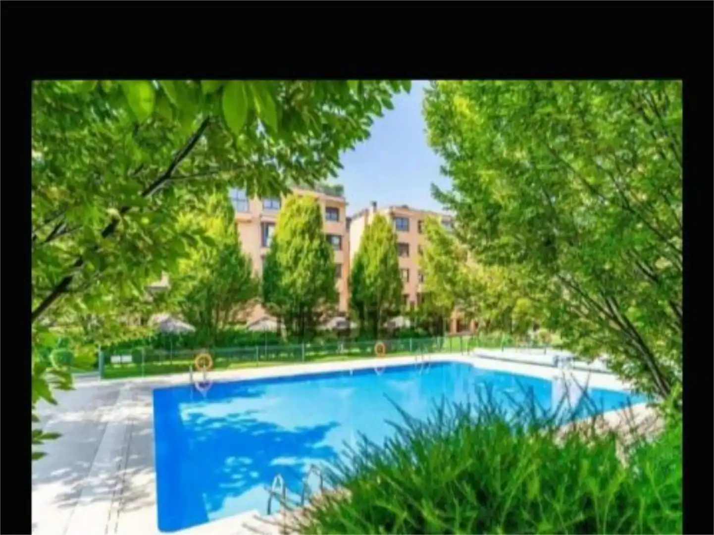 Pis en venda a Avenida del Monasterio de Silos, 82, Montecarmelo Piscina de Pis en venda en Madrid amb Aire condicionat, Calefacció i Parquet
