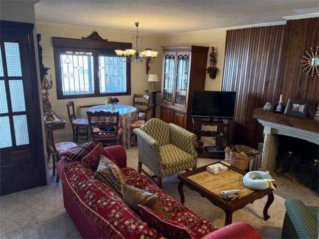 Casa-chalet en Venta en Peñacaballera