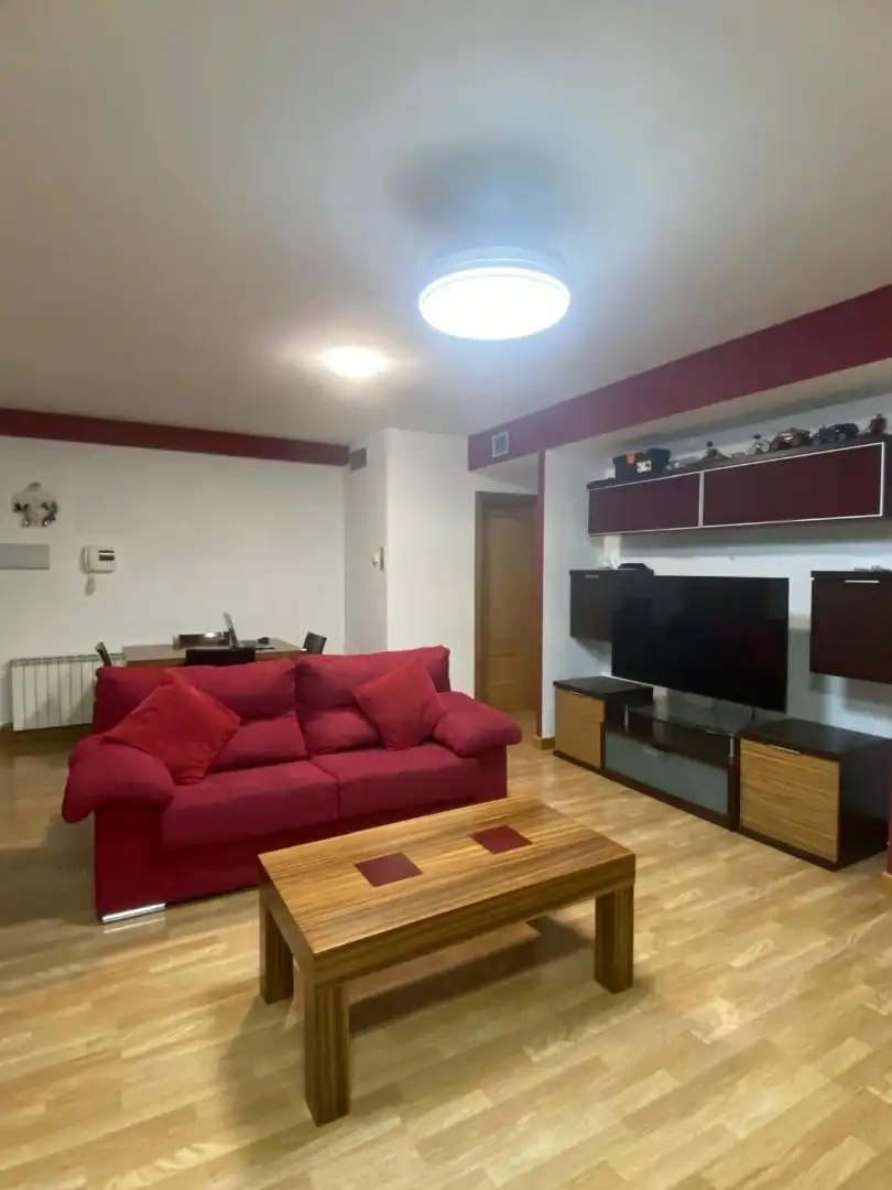 Sala de estar de Piso de alquiler en Cuarte de Huerva con Calefacción, Parquet y Terraza