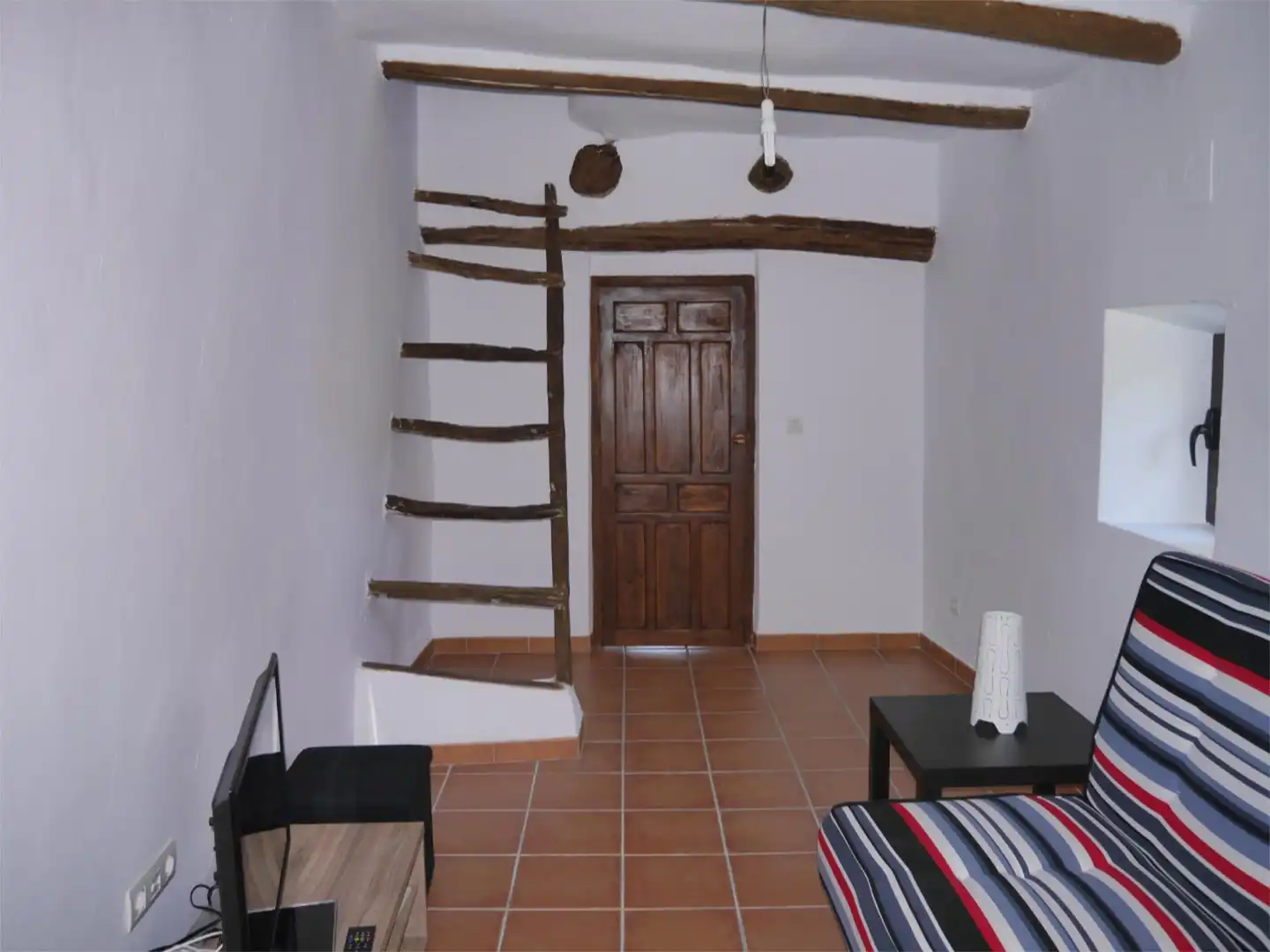 Casa adosada de alquiler en Calle Santa Adela, 14, Pórtugos Casa adosada de alquiler en Pórtugos con Terraza y Trastero