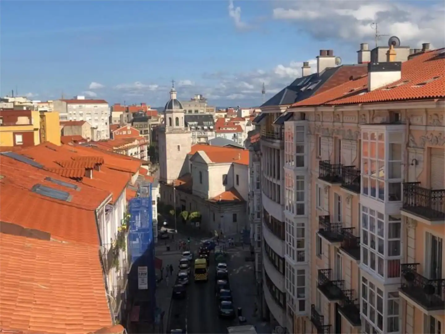 Vista exterior de Apartament de lloguer en Santander amb Calefacció, Parquet i Terrassa