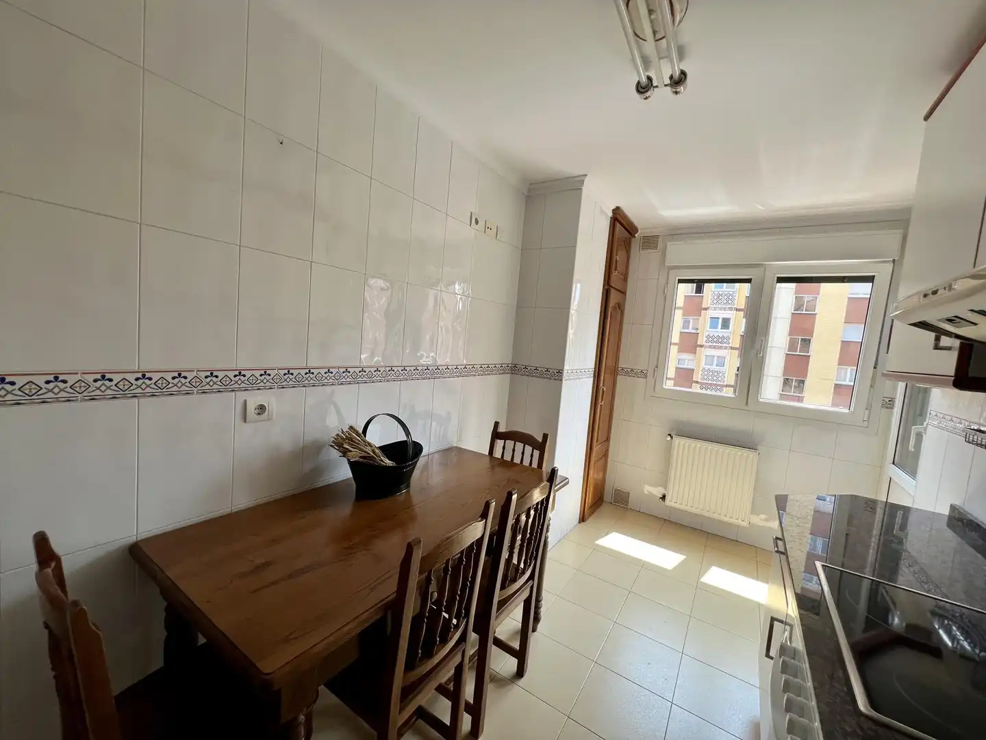 Kitchen of Flat for rent in Gijón   with Heating, Private garden and Parquet flooring