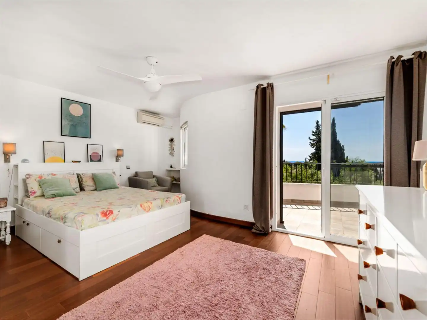 Casa o chalet en venta en Calle las Mimosas, 4, Campo de Mijas Habitación de Casa o chalet en venta en Mijas con Aire acondicionado, Terraza y Piscina