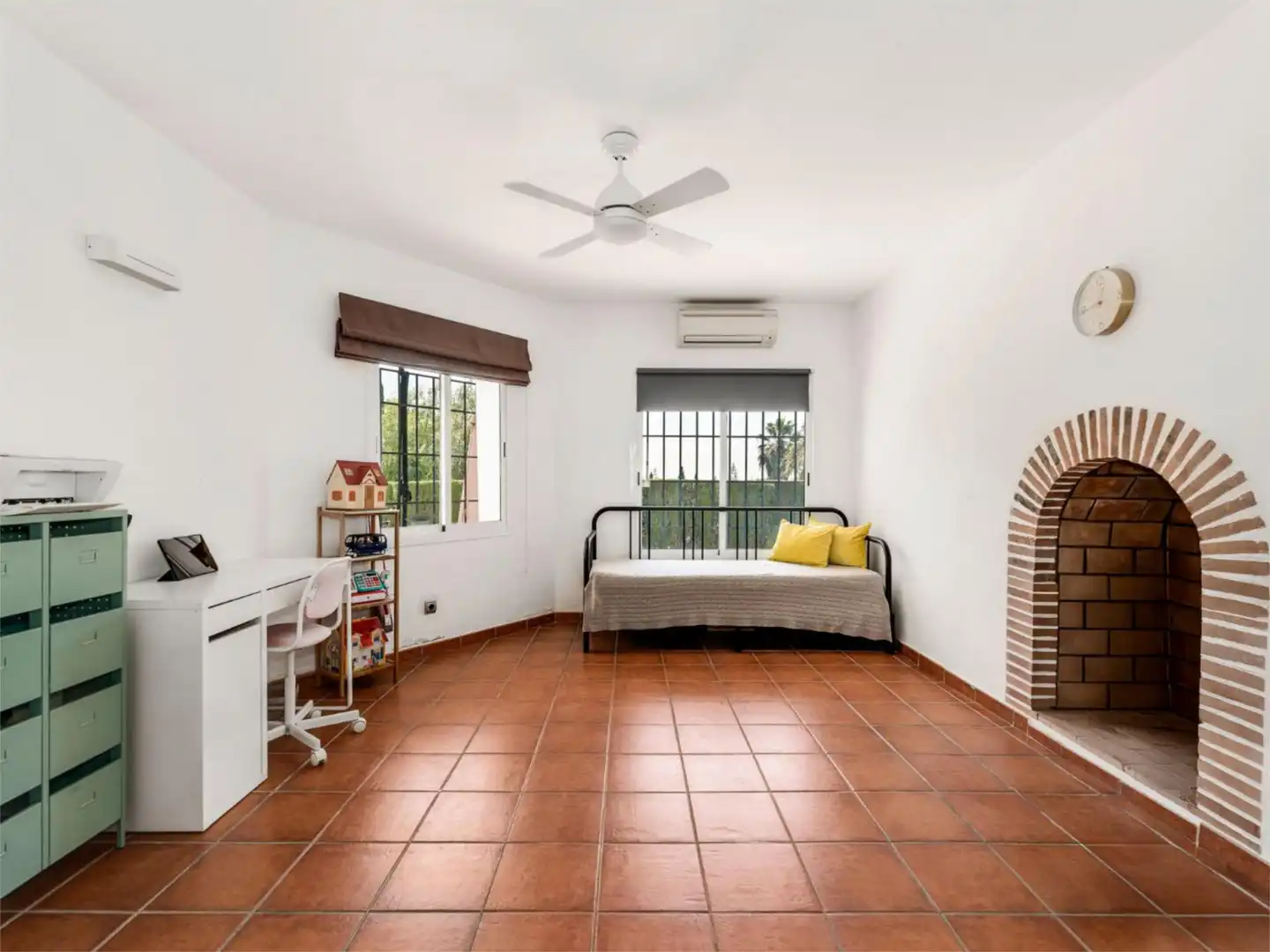 Casa o chalet en venta en Calle las Mimosas, 4, Campo de Mijas Habitación de Casa o chalet en venta en Mijas con Aire acondicionado, Terraza y Piscina