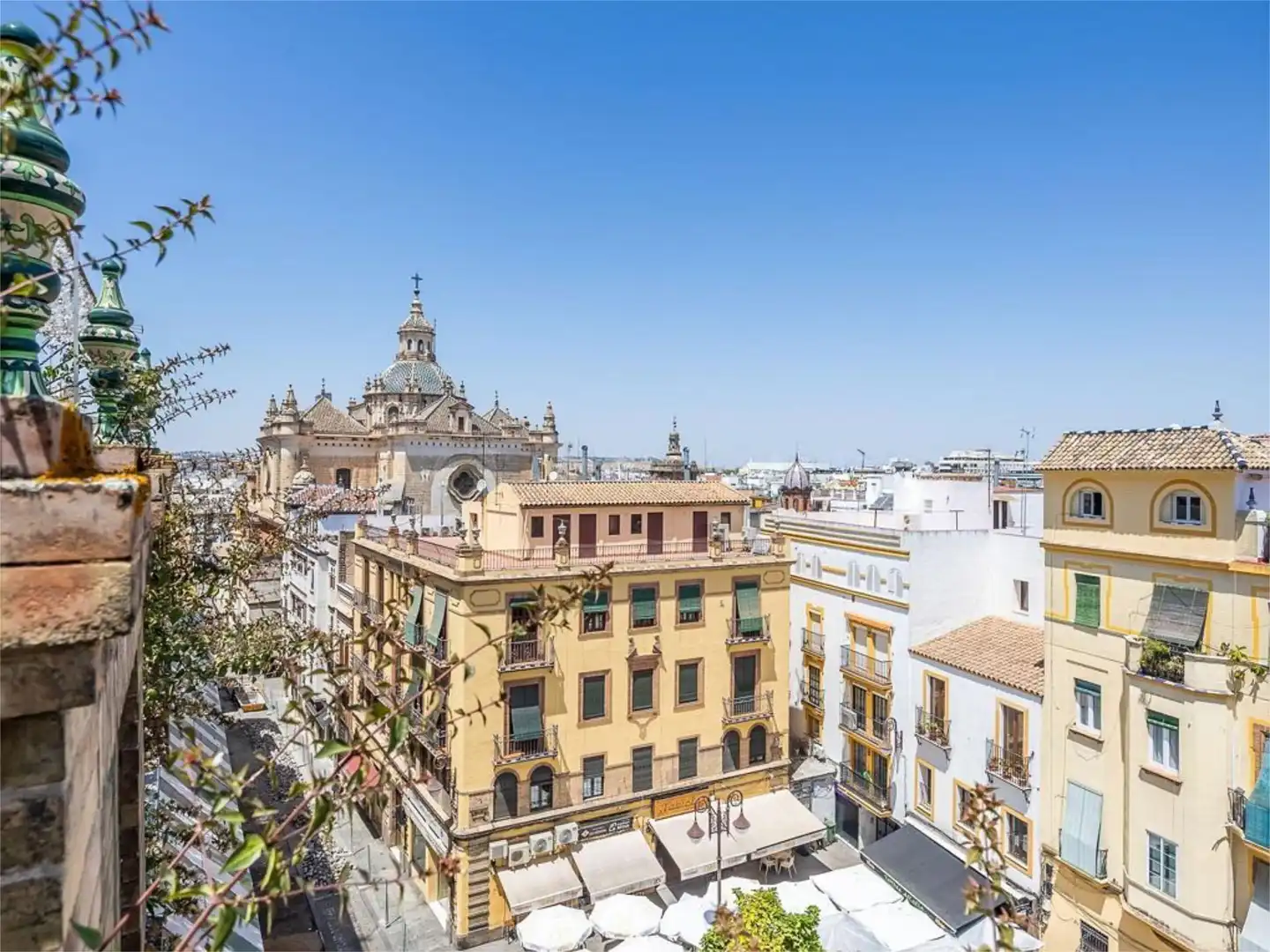 Wohnung zum Verkauf in Cuesta del Rosario, 1, Alfalfa - Santa Cruz Außenansicht von Wohnung zum Verkauf in Sevilla mit Klimaanlage, Heizung und Terrasse