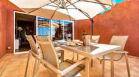 Foto 3 de Apartamento en venta en San Eugenio Alto, Adeje