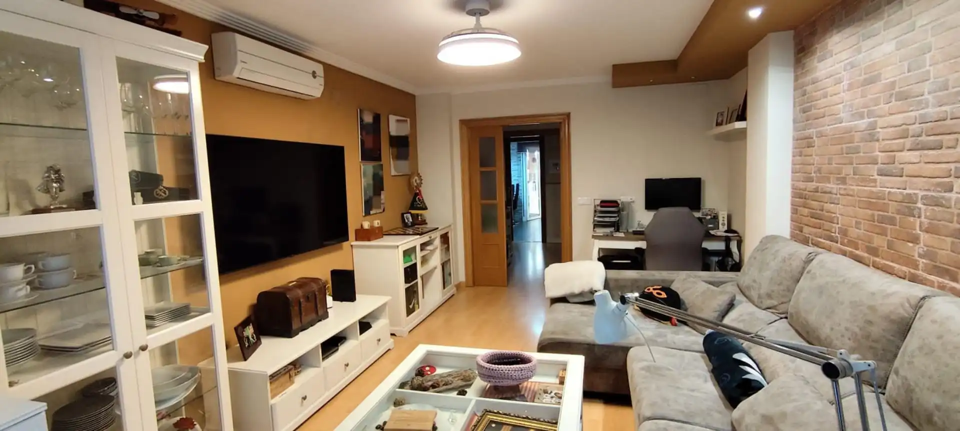 Wohnung zum Verkauf in Avenida Jaime Chicharro, 1, Piscinas Wohnzimmer von Wohnung zum Verkauf in Burriana / Borriana mit Klimaanlage und Terrasse
