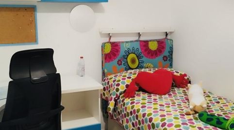 Foto 5 de Piso de alquiler en Urbanizacion la Lobilla, 1166, Sierra de Estepona - Avda. de Andalucía, Estepona