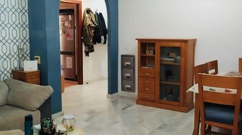 Foto 2 de Piso de alquiler en Urbanizacion la Lobilla, 1166, Sierra de Estepona - Avda. de Andalucía, Estepona