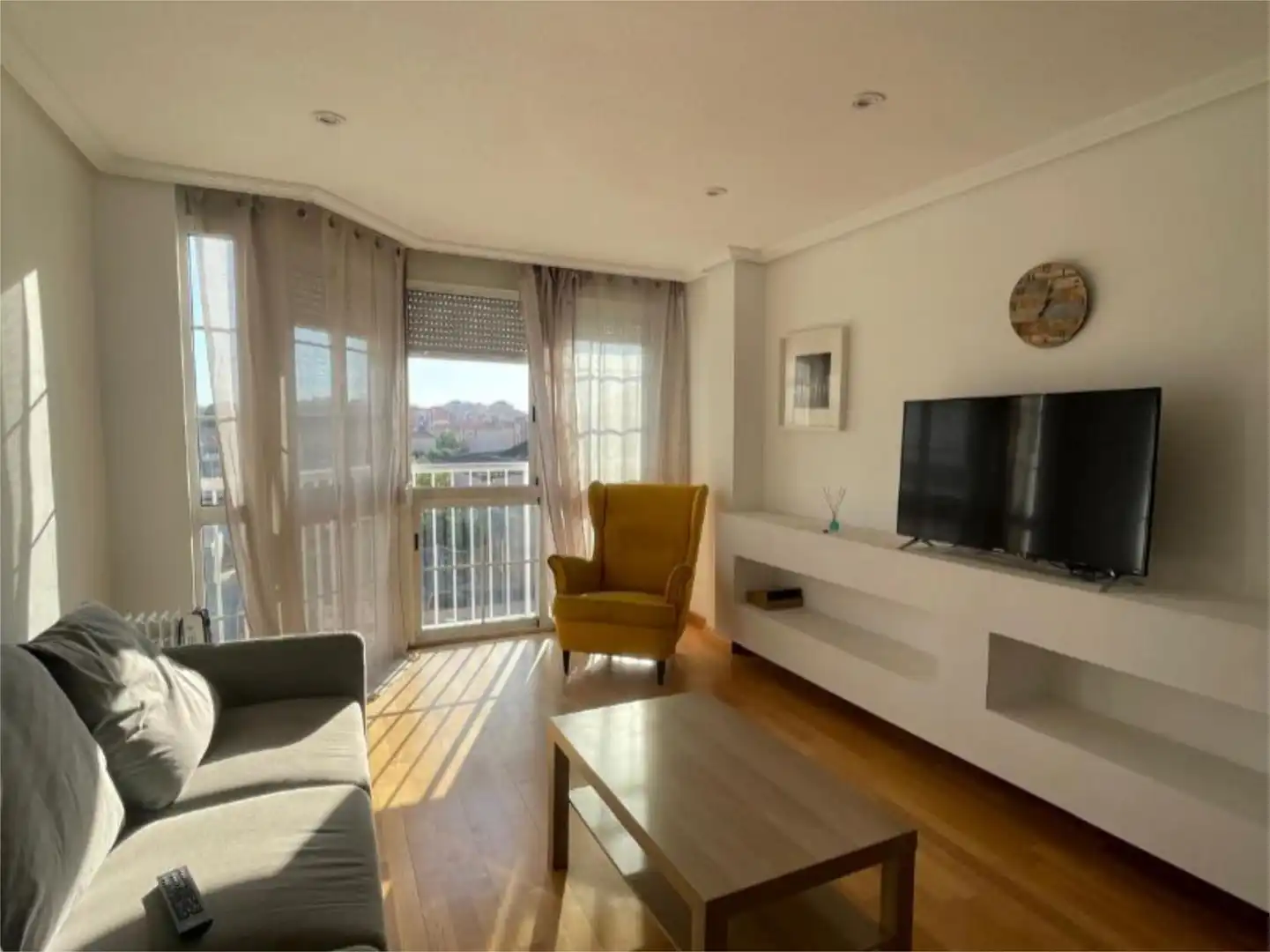 Exterior view of Flat for sale in  Murcia Capital  with Air Conditioner, Parquet flooring and Furnished