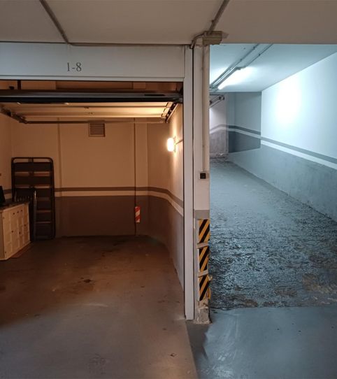 Foto 2 von Garage zur Miete in Carrer Dels Germans Sant Gabriel, 19, Valls, Tarragona