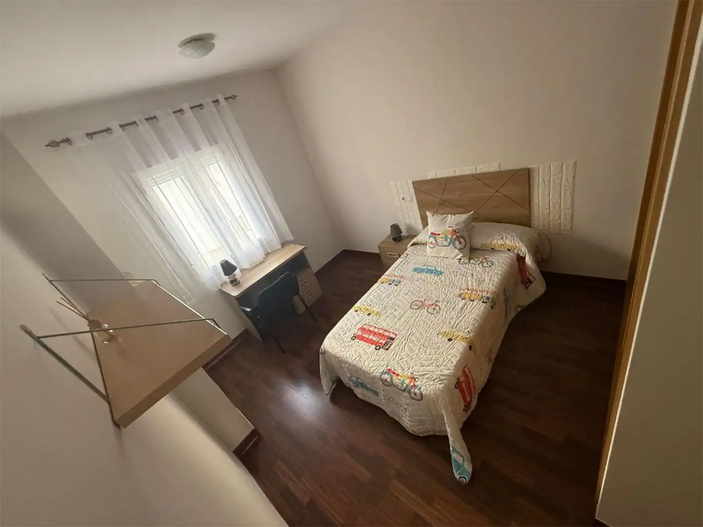 Piso en venta en Calle José Luis González Barrera, 3, Almendralejo Habitación de Piso en venta en Almendralejo con Aire acondicionado y Balcón