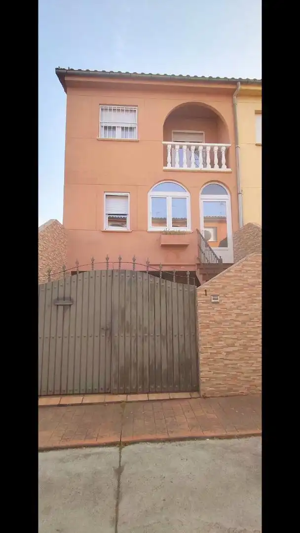 Exterior view of Flat for sale in Plasencia  with Heating, Parquet flooring and Terrace