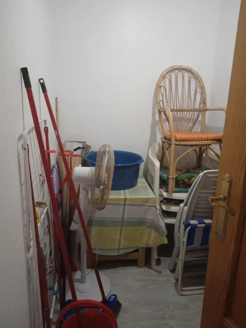 Wohnung zur Miete in Urbanizacion Antillas 1, 1, Playa de las Gaviotas - El Pedrucho Wohnung zur Miete in La Manga del Mar Menor mit Klimaanlage, Privatgarten und Terrasse