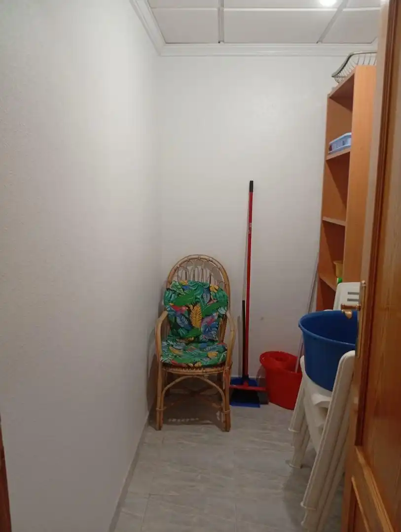 Wohnung zur Miete in Urbanizacion Antillas 1, 1, Playa de las Gaviotas - El Pedrucho Wohnung zur Miete in La Manga del Mar Menor mit Klimaanlage, Privatgarten und Terrasse