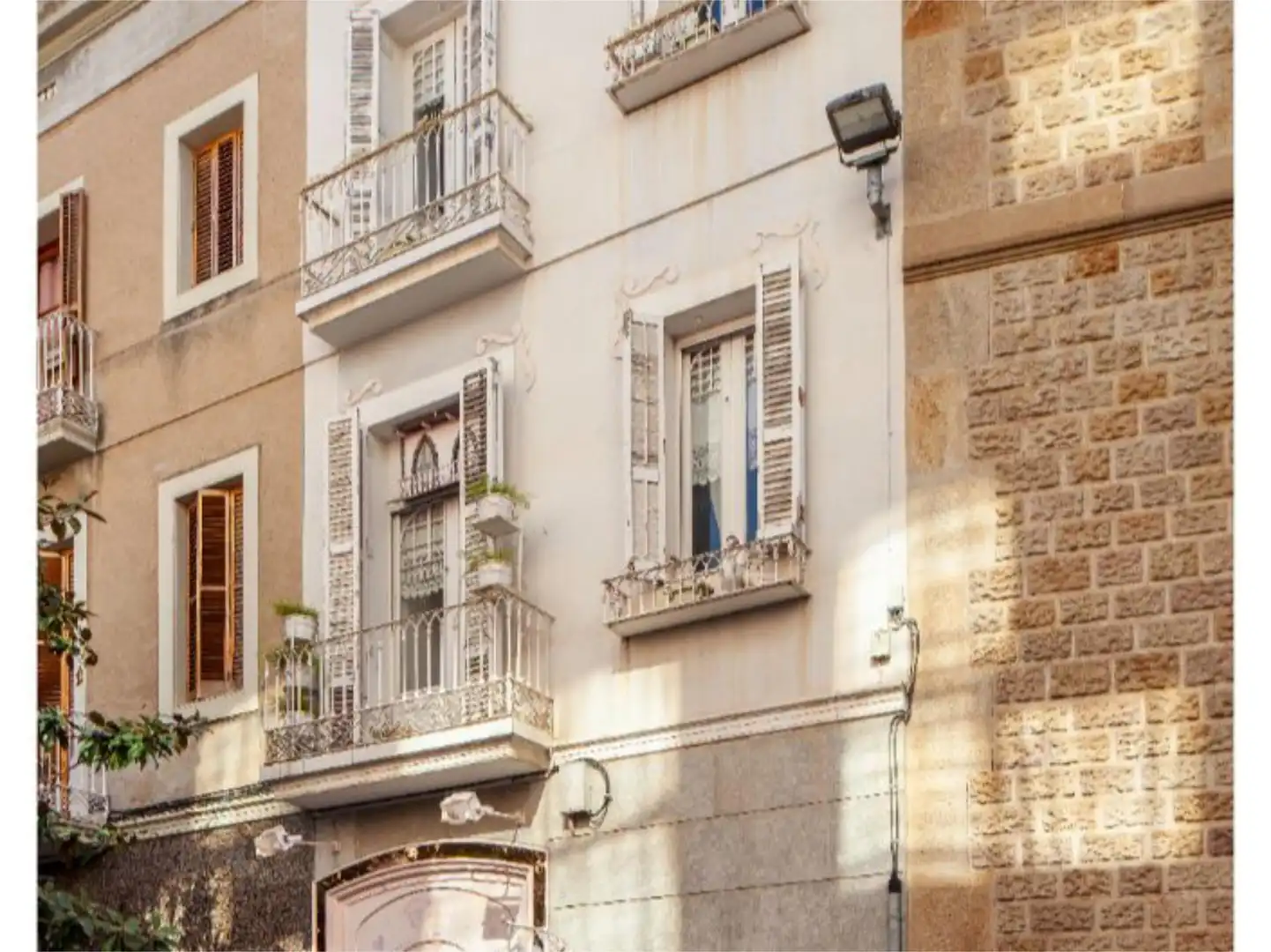 Vista exterior de Casa o xalet en venda en Sabadell amb Aire condicionat, Calefacció i Balcó