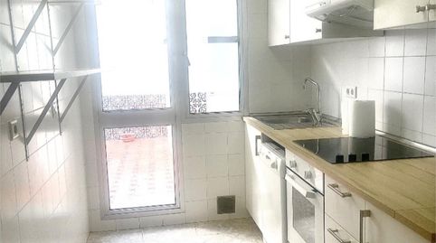 Foto 2 de Casa adosada de lloguer a Calle Vasco Núñez de Balboa, 43, Salesianos, Utrera